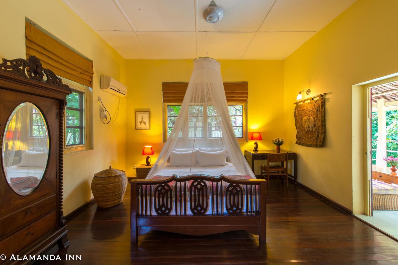 Alamanda Inn, Boutique Hotel And French Restaurant Yangon Exterior foto
