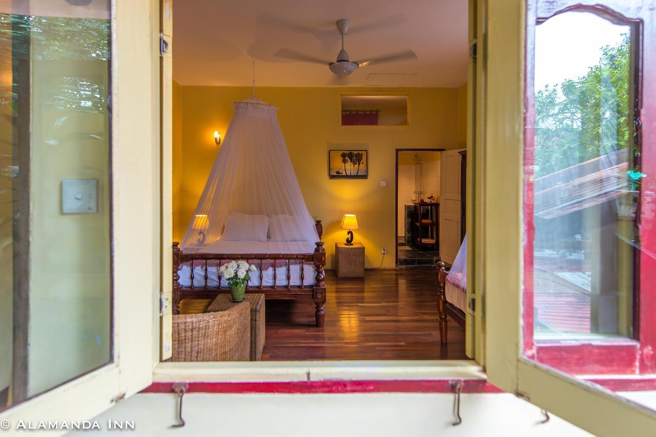 Alamanda Inn, Boutique Hotel And French Restaurant Yangon Exterior foto